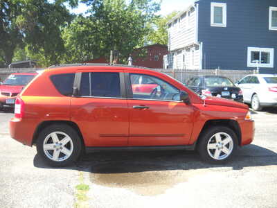 2008 Jeep Compass, $2400. Photo 4