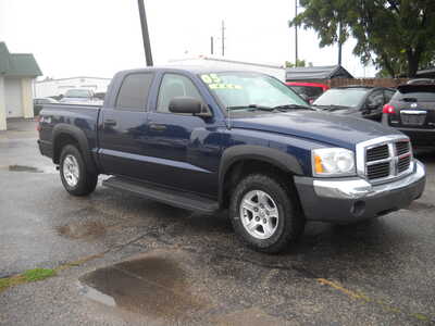 2005 Dodge Dakota Crew Cab, $7500. Photo 1