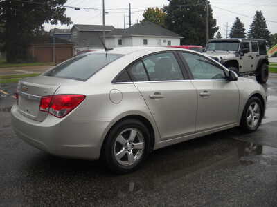 2013 Chevrolet Cruze, $3700. Photo 5