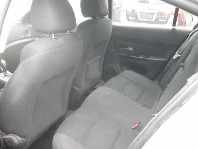 2013 Chevrolet Cruze, $3700. Photo 10