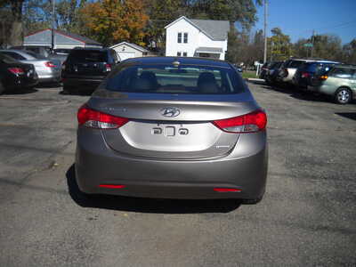 2013 Hyundai Elantra, $5995. Photo 6