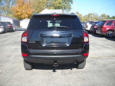 2004 Jeep Compass, $4995. Photo 6