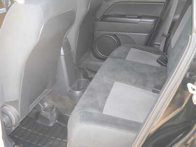 2004 Jeep Compass, $4995. Photo 10