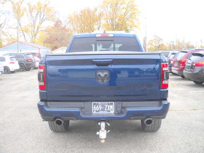 2022 Dodge 1500 Crew Cab, $38000. Photo 6