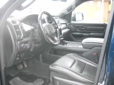 2022 Dodge 1500 Crew Cab, $38000. Photo 9