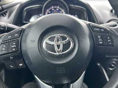 2017 Toyota Yaris, $11995. Photo 10