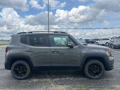 2019 Jeep Renegade, $19495. Photo 3