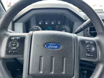 2014 Ford F250 Ext Cab, $14495. Photo 10