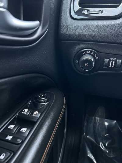 2018 Jeep Compass, $17495. Photo 9