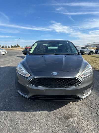 2017 Ford Focus, $9495. Photo 2