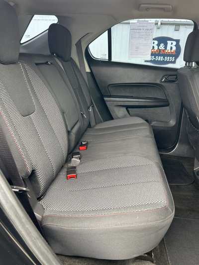 2017 Chevrolet Equinox, $9995. Photo 6