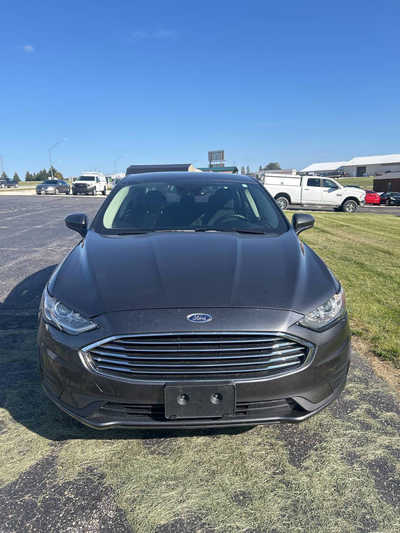 2020 Ford Fusion, $16495. Photo 2
