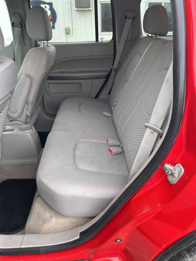 2009 Chevrolet HHR, $3995. Photo 6
