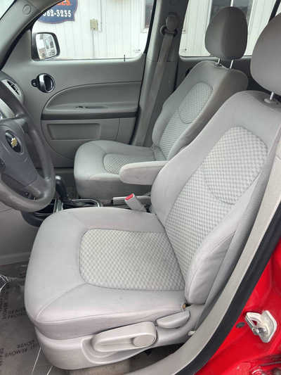 2009 Chevrolet HHR, $3995. Photo 7