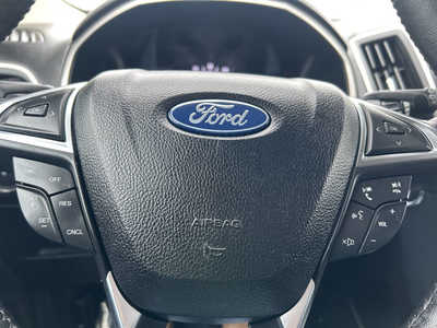 2021 Ford Edge, $23495. Photo 11