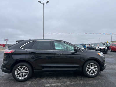 2021 Ford Edge, $23495. Photo 3