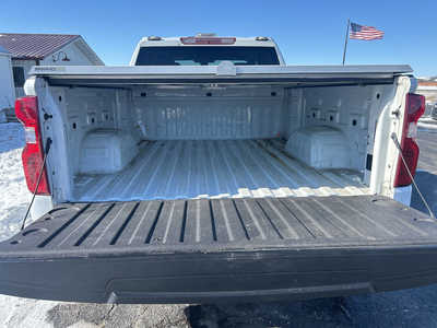 2021 Chevrolet 1500 Ext Cab, $22995. Photo 5