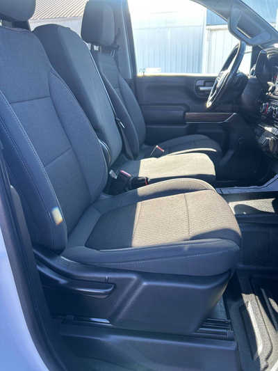 2021 Chevrolet 1500 Ext Cab, $22995. Photo 8