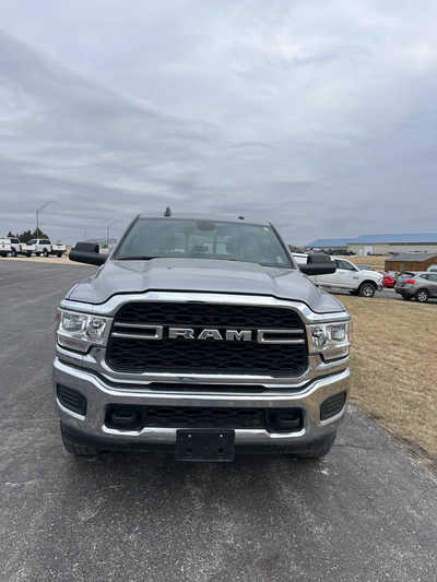 2022 RAM 2500 Crew Cab, $28495. Photo 2