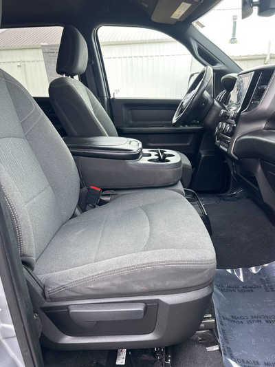 2022 RAM 2500 Crew Cab, $28495. Photo 9