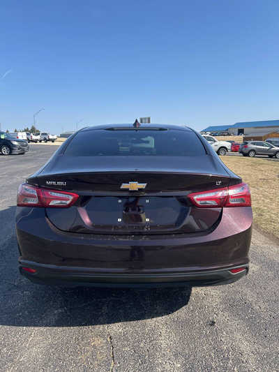 2020 Chevrolet Malibu, $13995. Photo 4