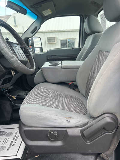 2011 Ford F250 Reg Cab, $8495. Photo 7
