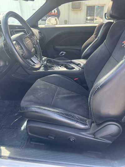2015 Dodge Challenger, $0. Photo 5