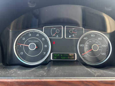 2009 Ford Taurus, $0. Photo 12
