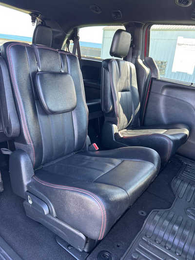 2019 Dodge Caravan, Grand, $12495. Photo 7