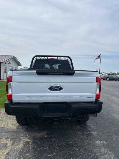 2019 Ford F250 Crew Cab, $26995. Photo 4
