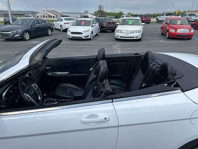 2011 Chrysler 200, $10995. Photo 8