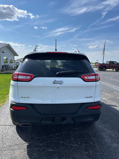 2016 Jeep Grand Cherokee, $10495. Photo 4