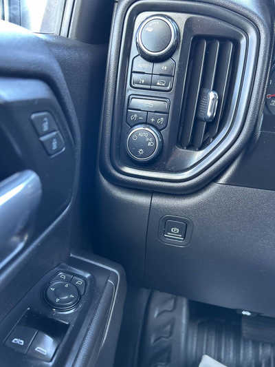 2019 Chevrolet 1500 Reg Cab, $19995. Photo 10