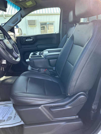 2019 Chevrolet 1500 Reg Cab, $19995. Photo 8