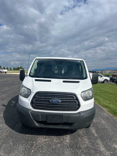 2016 Ford Transit-250, $0. Photo 2
