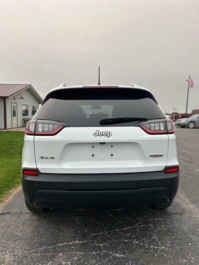 2020 Jeep Cherokee, $0. Photo 4