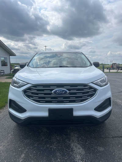 2020 Ford Edge, $0. Photo 2