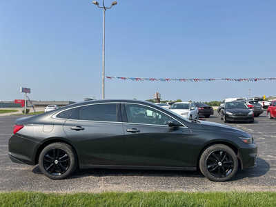 2016 Chevrolet Malibu, $0. Photo 3