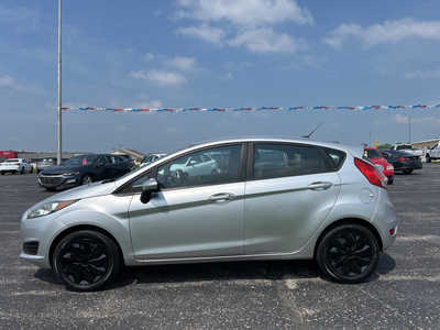2016 Ford Fiesta, $6495. Photo 4
