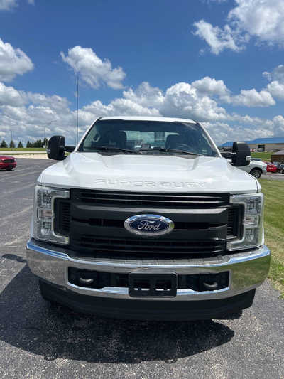 2019 Ford F250 Ext Cab, $0. Photo 2