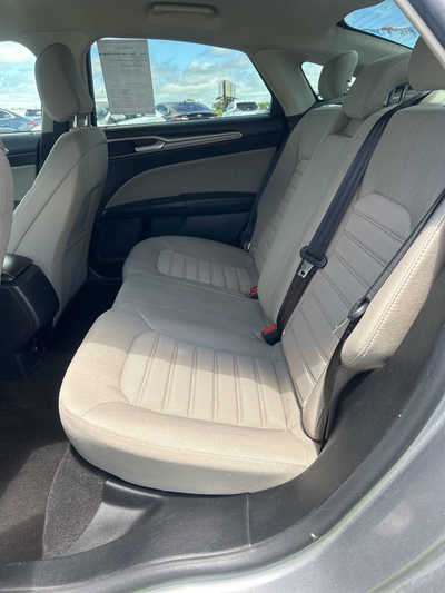 2020 Ford Fusion, $0. Photo 6