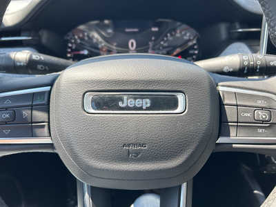 2024 Jeep Compass, $23995. Photo 11