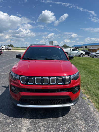 2024 Jeep Compass, $23995. Photo 2