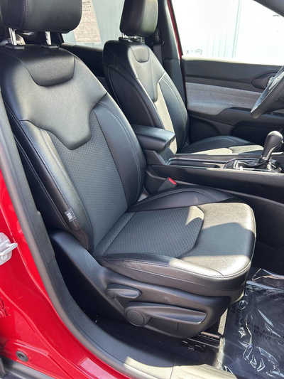 2024 Jeep Compass, $23995. Photo 8
