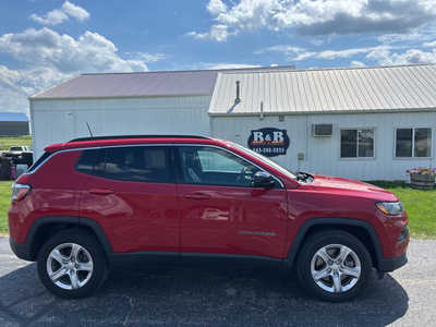 2024 Jeep Compass, $23995. Photo 1