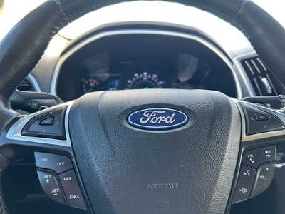 2019 Ford Edge, $16495. Photo 11