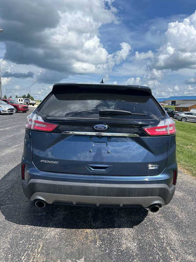 2019 Ford Edge, $16495. Photo 4