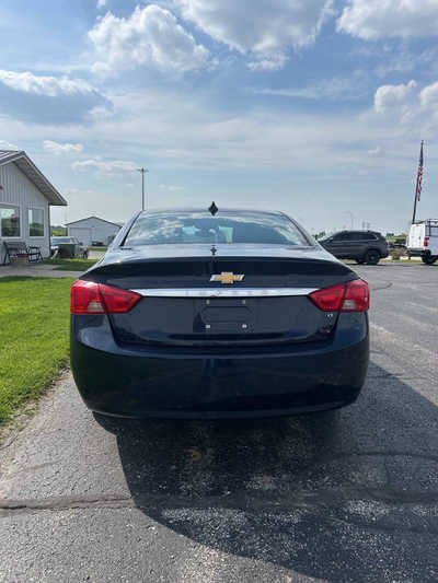 2019 Chevrolet Impala, $12495. Photo 4