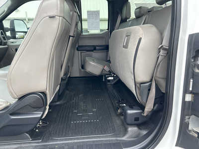 2018 Ford F250 Ext Cab, $27495. Photo 11