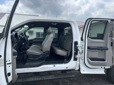2018 Ford F250 Ext Cab, $27495. Photo 9